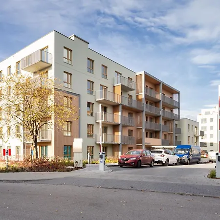 Apartment Lema With Garden By Bookinghost *