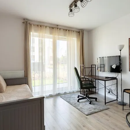 Apartment Lema With Garden By Bookinghost Gdansk