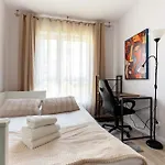 Appartement Lema With Garden By Bookinghost
